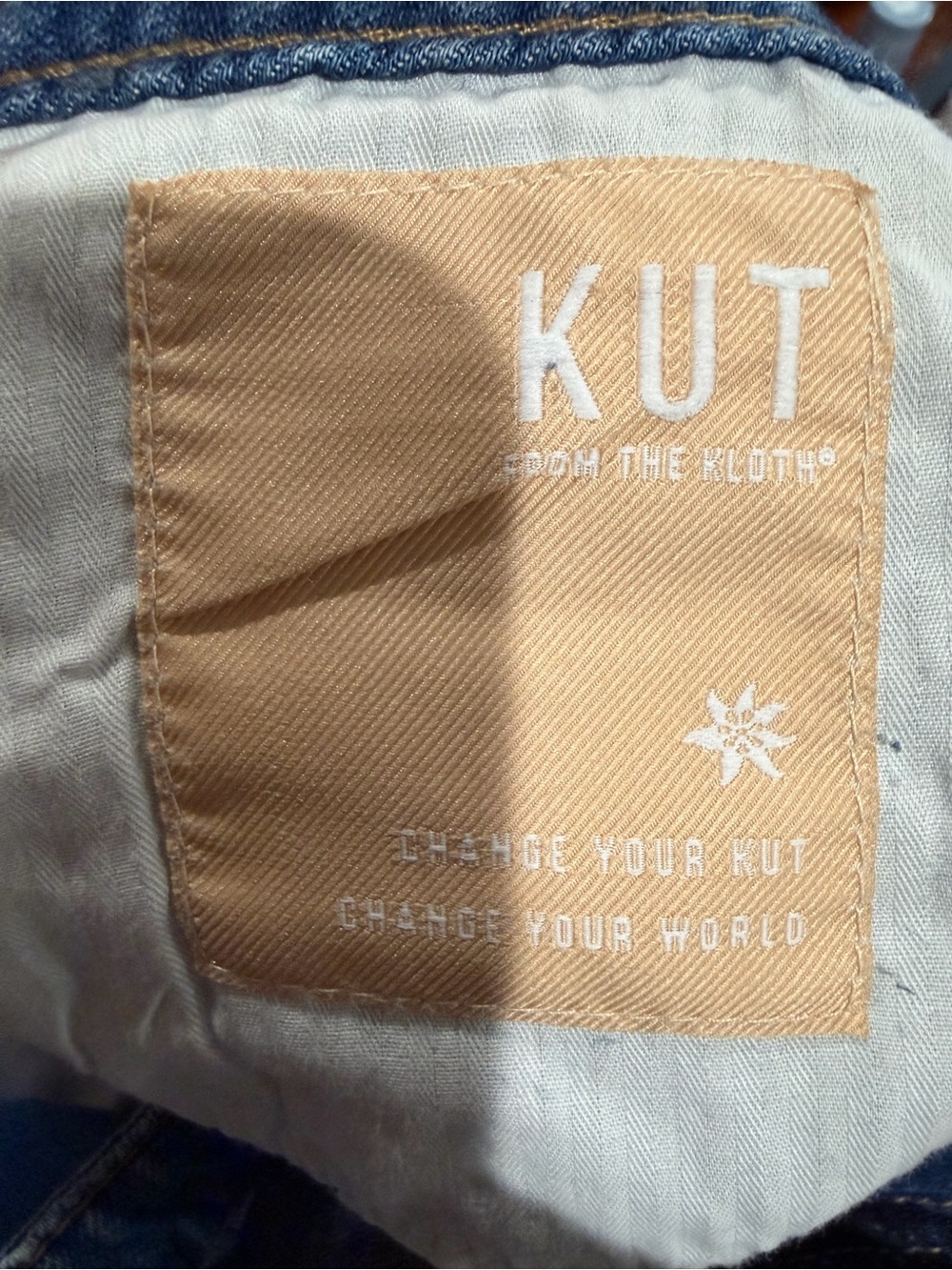 Kut from the Kloth Two-Tone Blue Wide-Leg Denim Jeans - Picture 9 of 10